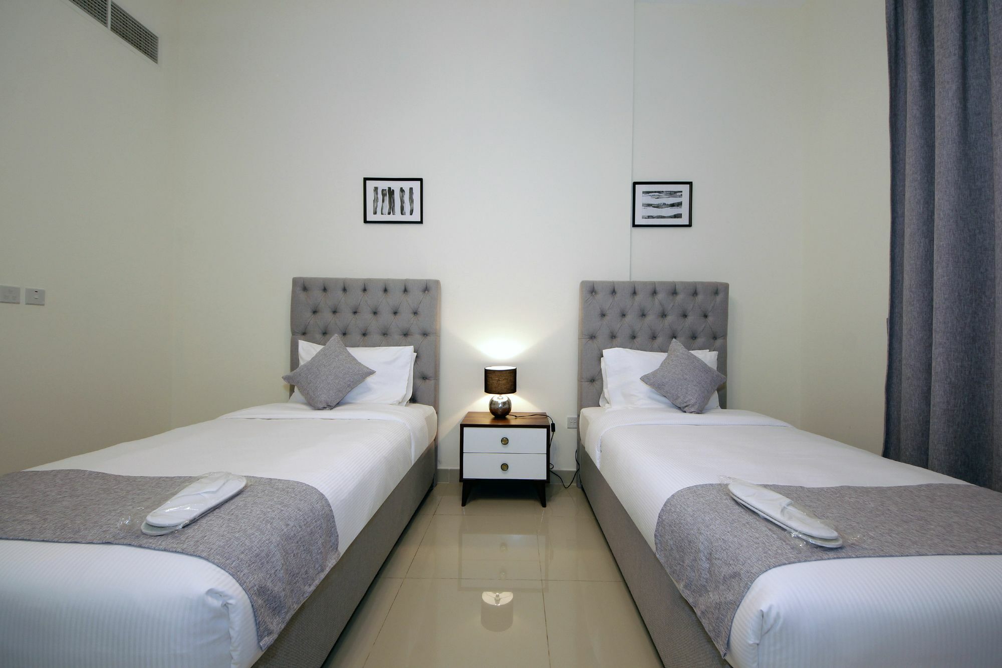 Spacious 2 Bedroom In Al Telal 11, Al Barsha 1 Dubai Exterior foto